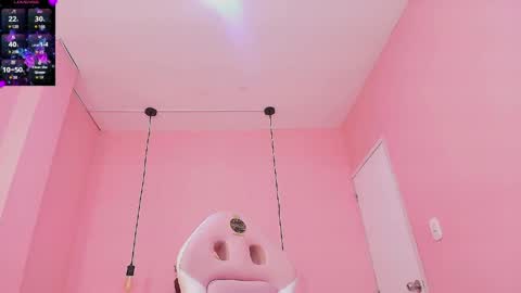 Snapshot of isabella_mendez_1 chatting on June 6, 2026, 1:16 pm Isa online show from June 6, 2026, 1:16 pm