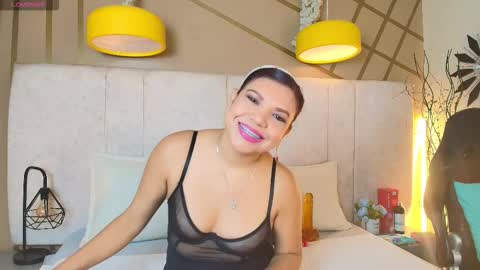 Isabella Paz online show from March 20, 2026, 1:49 pm