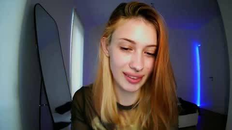 Snapshot of isabella_stella chatting on March 3, 2026, 4:13 pm Isabella online show from March 3, 2026, 4:13 pm
