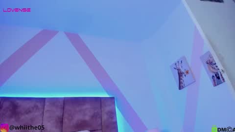 Isabella White online show from February 7, 2025, 8:10 pm