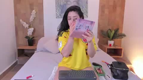 isabella_winkler online show from June 17, 2026, 10:50 am