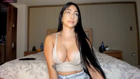 ISABEL online show from January 21, 2025, 7:47 am