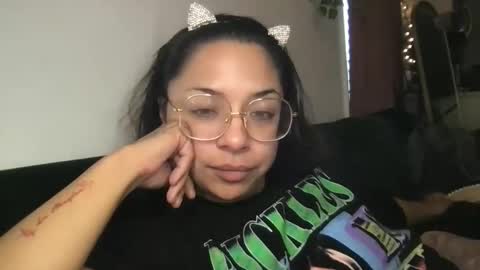 isabellaelizabeth online show from June 6, 2026, 10:47 pm
