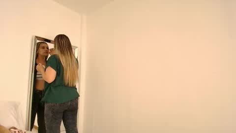 Isabella  online show from February 20, 2026, 1:55 pm