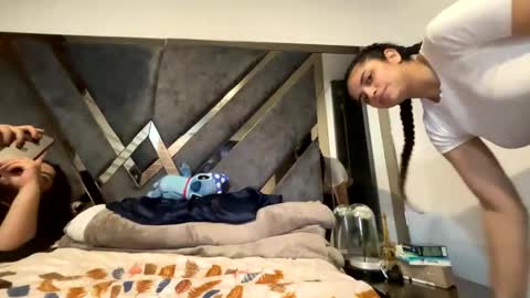 Isabella.. back again  online show from March 9, 2026, 2:48 am