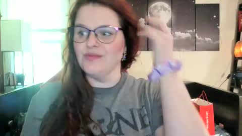 isabellamariedarcy online show from May 21, 2026, 9:22 pm