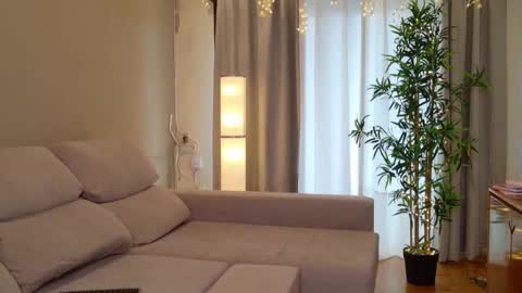 Snapshot of isabellauribe chatting on March 20, 2026, 2:55 pm isabellauribe online show from March 20, 2026, 2:55 pm