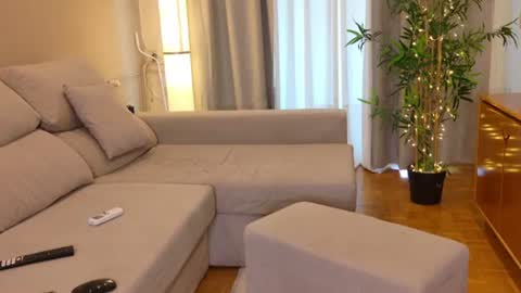 Snapshot of isabellauribe chatting on June 13, 2026, 12:58 pm isabellauribe online show from June 13, 2026, 12:58 pm