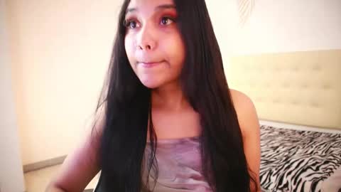   online show from November 22, 2025, 12:26 pm