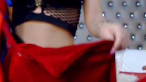 IsabelleEthan online show from February 23, 2025, 9:11 am