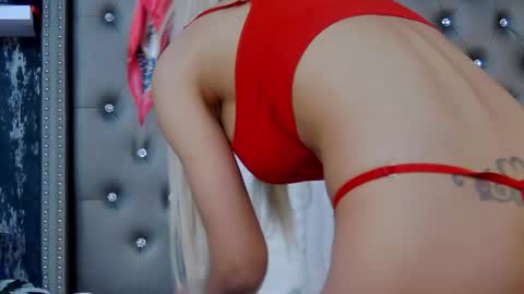 IsabelleEthan online show from February 24, 2025, 3:02 am