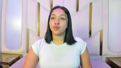 Snapshot of isabellrodriguez18 chatting on May 21, 2026, 3:24 am isabellrodriguez18 online show from May 21, 2026, 3:24 am