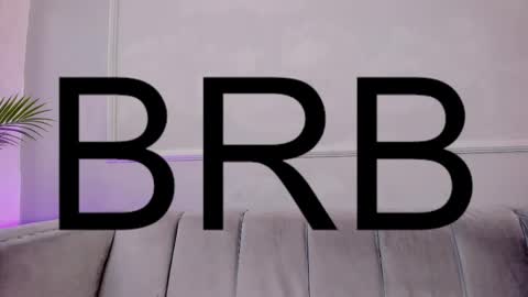 Isabellsmmith online show from February 28, 2025, 7:05 am