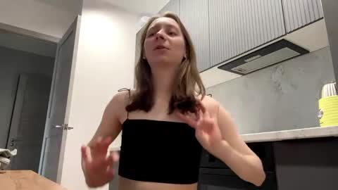 Snapshot of isabelvonseeger chatting on April 27, 2026, 12:14 pm I am Maxine ntmu online show from April 27, 2026, 12:14 pm
