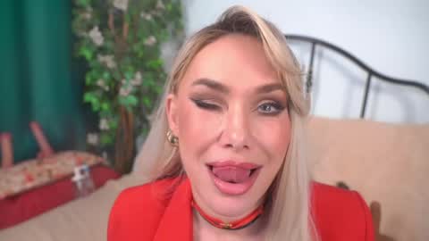 isadoradunkan online show from April 18, 2026, 8:09 pm