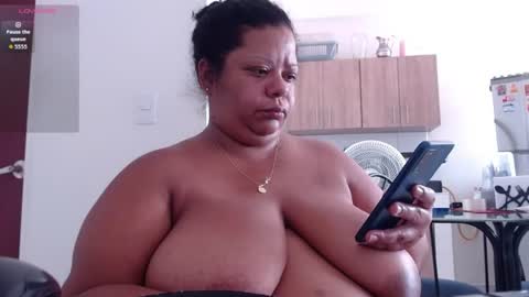 Snapshot of isahot_latin_doll chatting on July 29, 2026, 5:00 pm isa online show from July 29, 2026, 5:00 pm