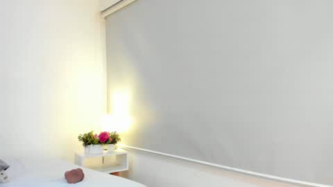 isameow online show from December 5, 2024, 12:41 am