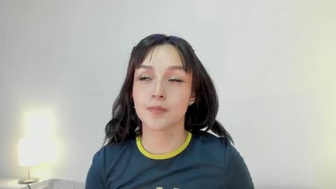 isameow online show from January 15, 2025, 3:11 am