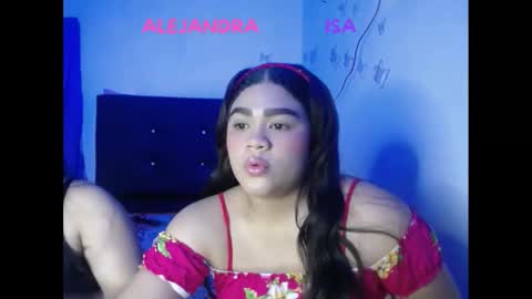 Snapshot of isamoon99 chatting on November 16, 2025, 11:10 pm Isa online show from November 16, 2025, 11:10 pm