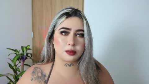 Snapshot of isasexyxxx1 chatting on April 18, 2026, 1:20 am isasexyxxx1 online show from April 18, 2026, 1:20 am