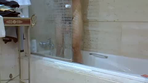 isd1969 online show from February 15, 2025, 2:33 pm