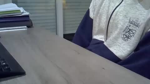 isd1969 online show from November 30, 2025, 6:23 pm