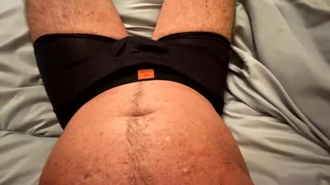 isemencum18 online show from February 26, 2025, 12:36 pm