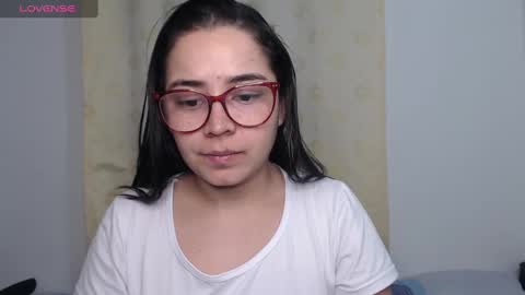 Emma online show from December 12, 2024, 3:43 am