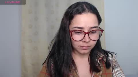 Emma online show from December 13, 2024, 3:49 am