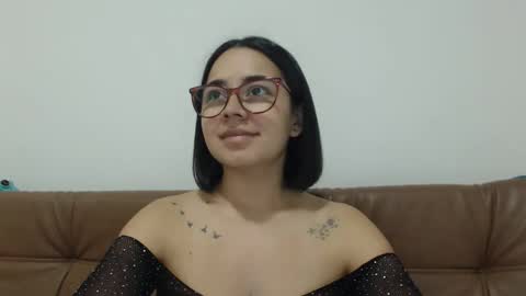 Emma online show from October 6, 2025, 12:52 am