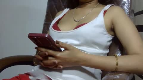 ishika_ishu online show from February 21, 2026, 6:53 pm