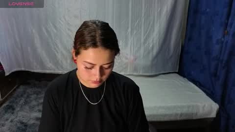 isis_11 online show from April 21, 2026, 12:45 am