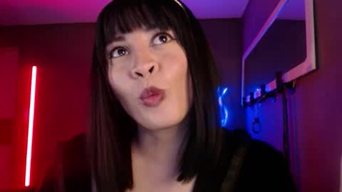 Ana Maria online show from November 7, 2025, 5:46 pm