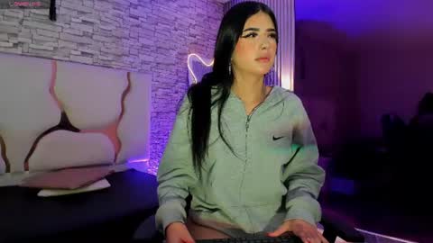 isis_tay1 online show from July 14, 2026, 3:11 am