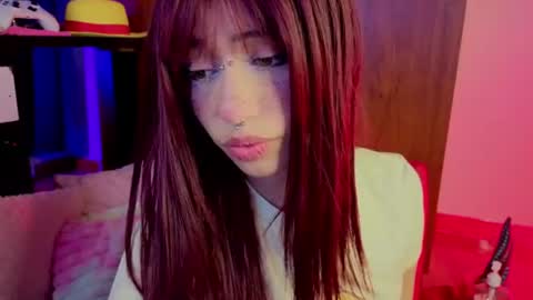 Isisjones18 online show from June 20, 2026, 10:29 am