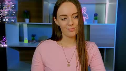 isla_dior online show from March 9, 2026, 5:39 pm