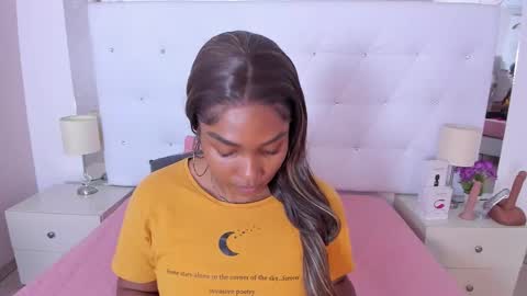 Vanessa online show from February 18, 2026, 11:28 am