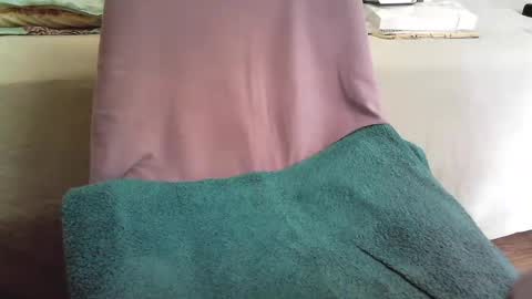 islandforfun online show from February 10, 2025, 6:56 pm