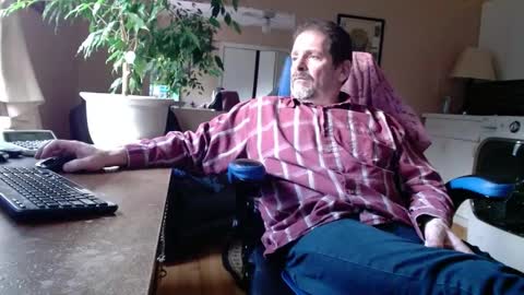 Jim online show from January 3, 2025, 8:32 pm