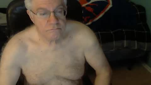 islesman22 online show from February 24, 2025, 10:26 am