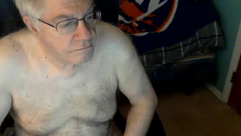 Snapshot of islesman22 chatting on June 27, 2026, 10:53 am islesman22 online show from June 27, 2026, 10:53 am