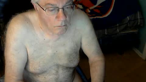 Snapshot of islesman22 chatting on August 2, 2026, 10:03 am islesman22 online show from August 2, 2026, 10:03 am
