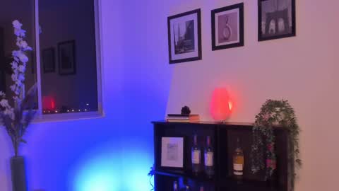 Julyane online show from February 23, 2025, 2:51 am