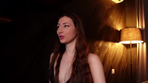 Snapshot of isoldebliss chatting on January 27, 2025, 4:09 am IsoldeBliss online show from January 27, 2025, 4:09 am