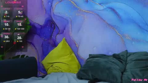 Snapshot of isoldebliss chatting on September 25, 2025, 7:39 pm IsoldeBliss online show from September 25, 2025, 7:39 pm