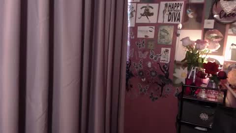 Rebecca online show from January 10, 2025, 8:40 am