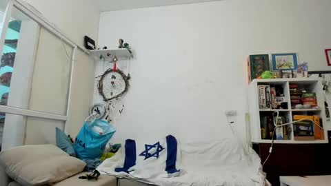 Marta online show from October 5, 2025, 5:17 am