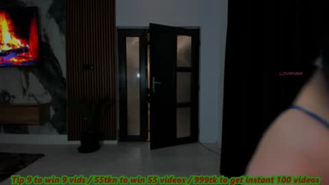 Issy online show from January 29, 2025, 8:35 pm