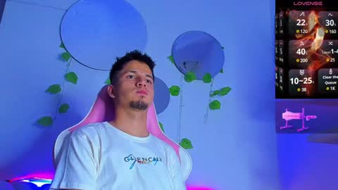 Issac online show from January 26, 2025, 8:25 am