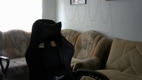 Snapshot of isxloves chatting on February 5, 2025, 10:51 am IsXLoves online show from February 5, 2025, 10:51 am